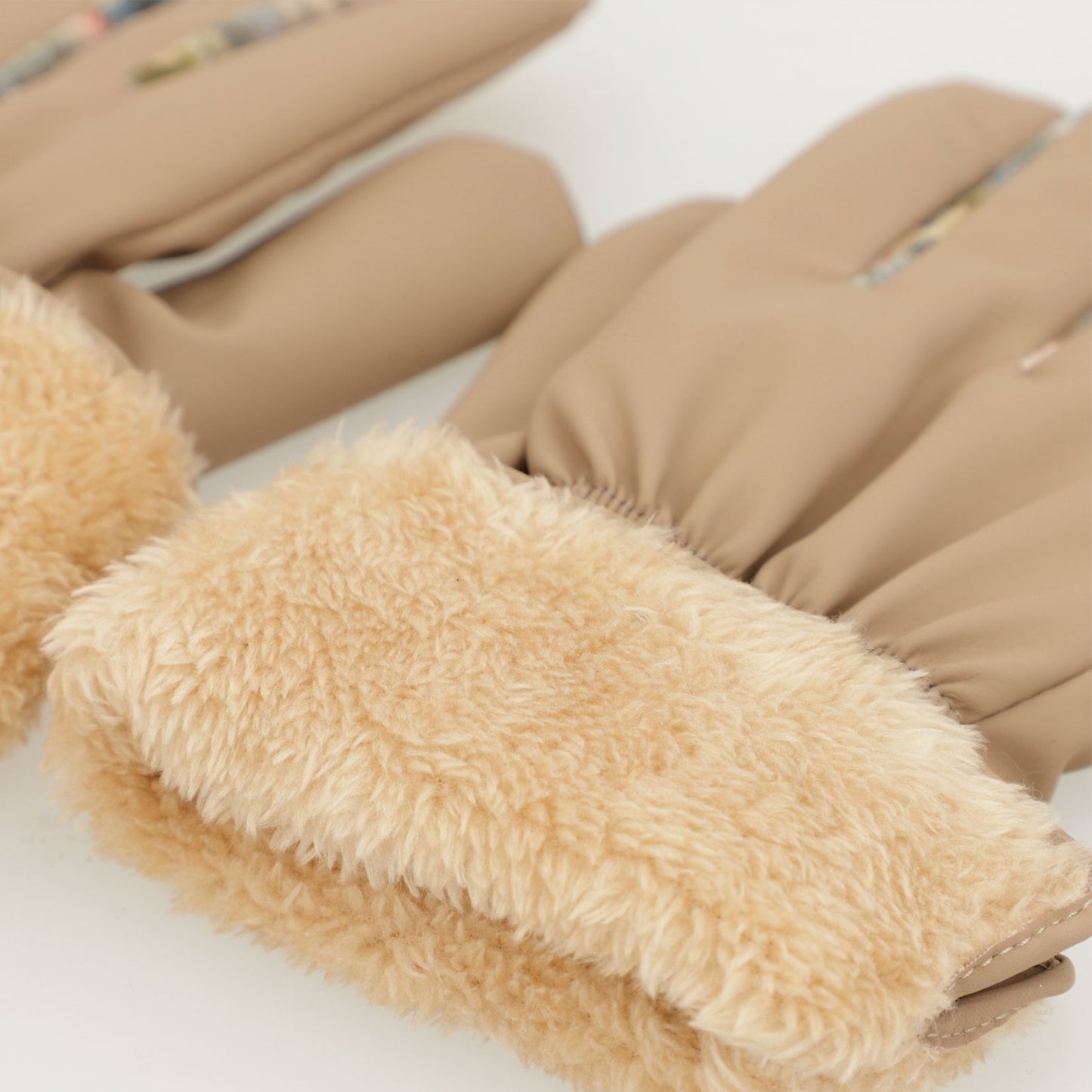 Stilvoller Komfort: Damenhandschuhe "Winter Touch"