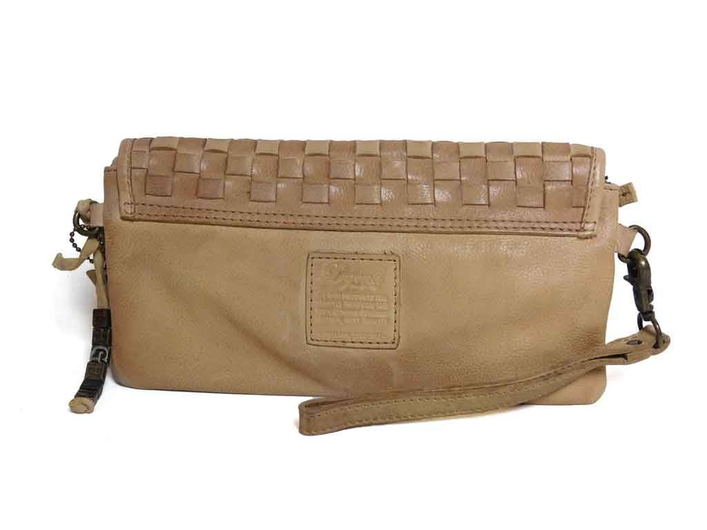 Exclusieve elegantie: leren schoudertas voor dames met gevlochten design