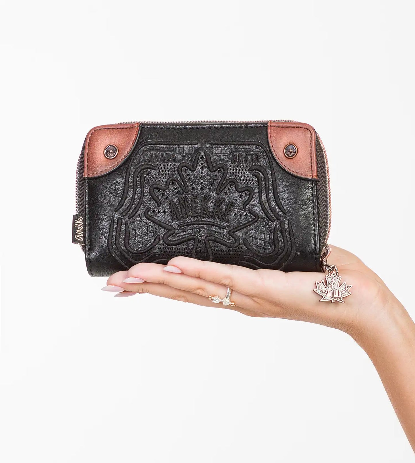 Stijlvol en veilig: The Forest Wallet Canada - Medium RFID Wallet