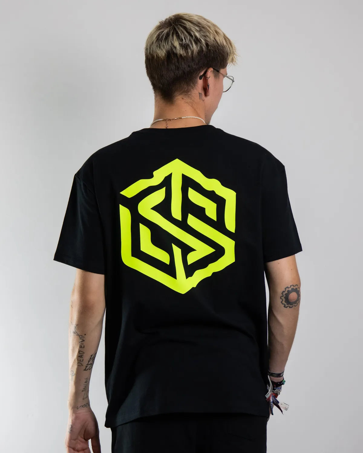 NYS - Neon T-Shirt (unisex, schwarz)