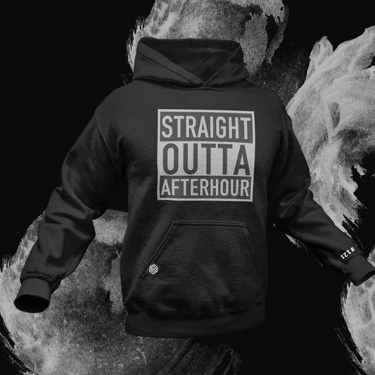 Schwarzer Straight Outta Afterhour Premium Hoodie mit weißem Statement-Print auf der Vorderseite